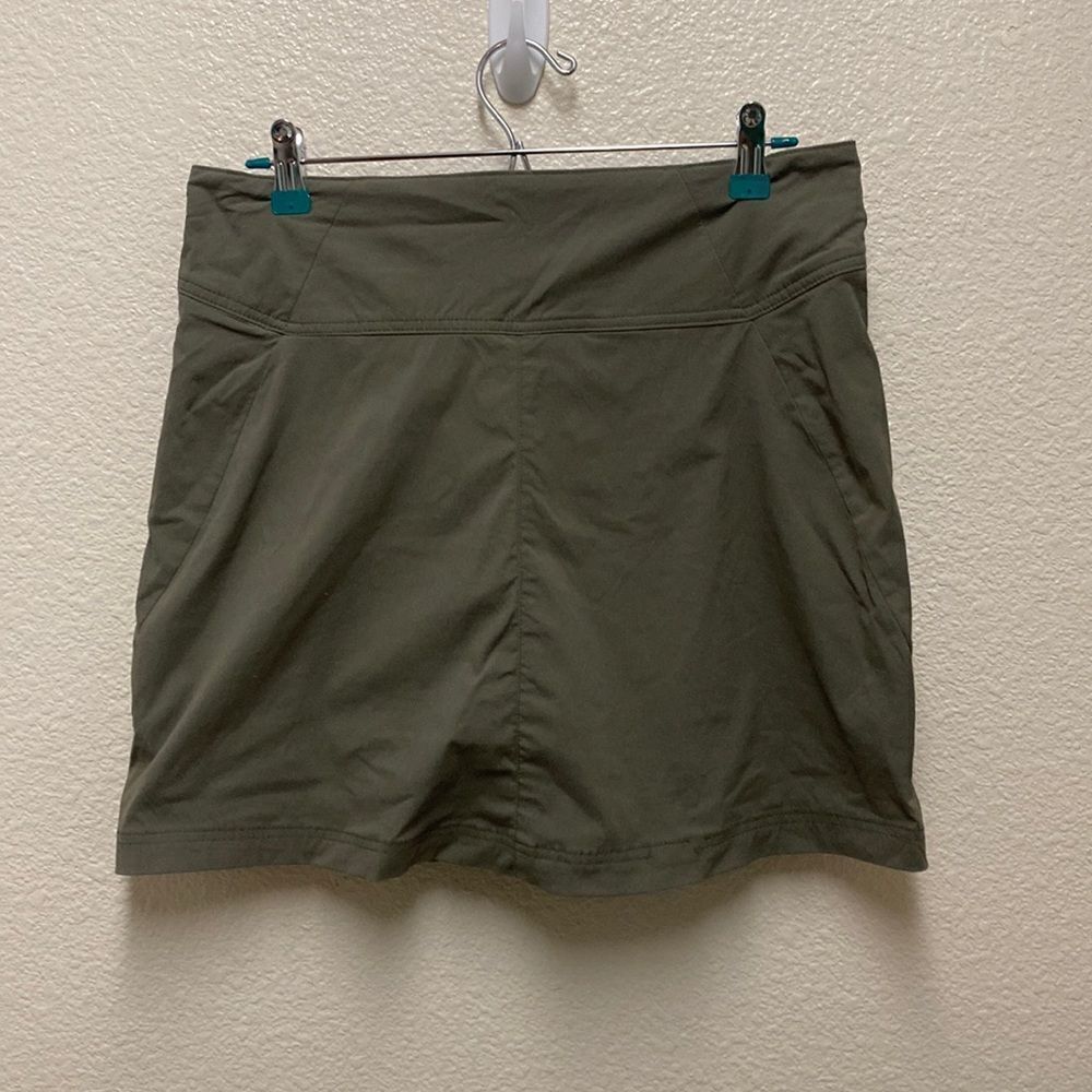 Royal Robbins Skirt Size 6